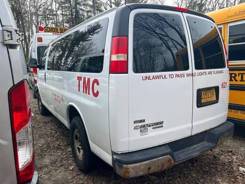 2011 Chevrolet Express 3500, VIN 1GAZGYFG8B1178623. Фото 3 з 6 з аукціону Copart. Каталог авто зі США OpenDataCar.