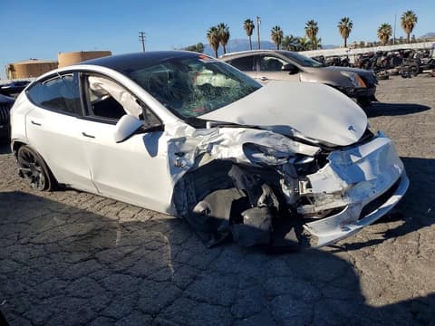 2021 Tesla Model Y, VIN 5YJYGDEE9MF090721. Zdjęcie 4 z 6 z aukcji Copart. Katalog aut z USA OpenDataCar.