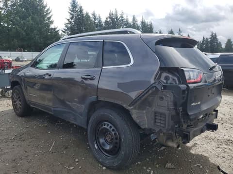 2019 Jeep Cherokee, VIN 1C4PJMDX3KD135186. Фото 2 з 6 з аукціону Copart. Каталог авто зі США OpenDataCar.
