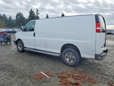 2017 Gmc Savana 2500, VIN 1GTW7AFF5H1338409. Zdjęcie 2 z 6 z aukcji Copart. Katalog aut z USA OpenDataCar.