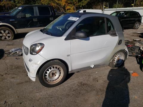 2016 Smart Fortwo, VIN WMEFJ5DA7GK142448. Фото 1 з 6 з аукціону Copart. Каталог авто зі США OpenDataCar.