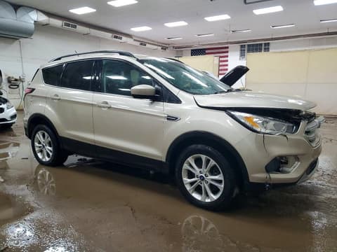 2018 Ford Escape, VIN 1FMCU9HD5JUA52386. Фото 4 з 6 з аукціону Copart. Каталог авто зі США OpenDataCar.