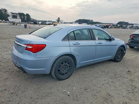2013 Chrysler 200, VIN 1C3CCBAB1DN735874. Фото 3 з 6 з аукціону Copart. Каталог авто зі США OpenDataCar.
