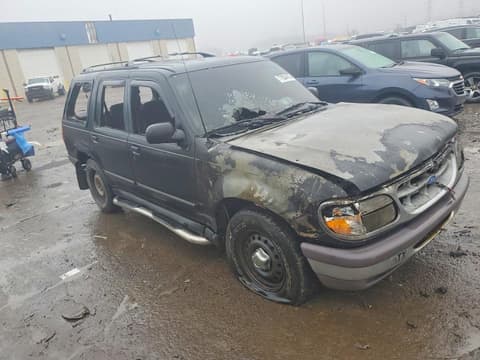 1997 Ford Explorer, VIN 1FMDU34X6VUC96927. Фото 4 из 6 с аукциона Copart. Каталог авто из США OpenDataCar.