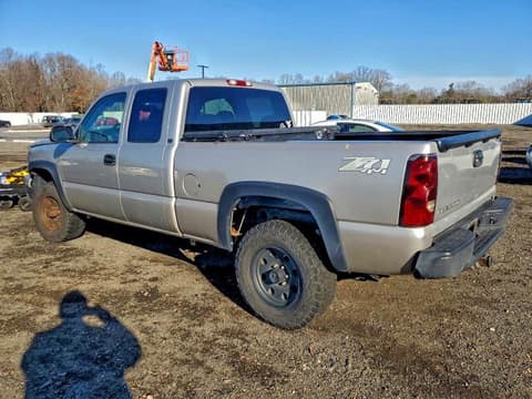 2006 Chevrolet Silverado, VIN 2GCEK19BX61162712. Фото 2 з 6 з аукціону Copart. Каталог авто зі США OpenDataCar.
