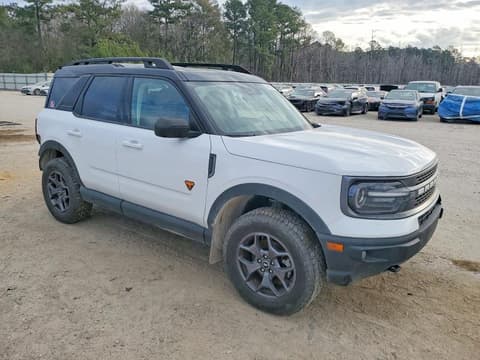2022 Ford Bronco Sport, VIN 3FMCR9D94NRD29822. Фото 4 з 6 з аукціону Copart. Каталог авто зі США OpenDataCar.