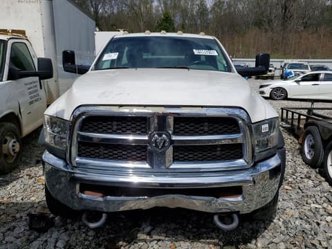 2016 Ram 5500, VIN 3C7WRMBL4GG188125. Zdjęcie 5 z 6 z aukcji Copart. Katalog aut z USA OpenDataCar.