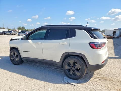 2021 Jeep Compass, VIN 3C4NJCBBXMT518077. Zdjęcie 2 z 6 z aukcji Copart. Katalog aut z USA OpenDataCar.