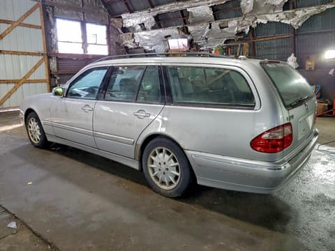 2002 Mercedes-benz E-Class, VIN WDBJH82J42X078159. Фото 2 из 6 с аукциона Copart. Каталог авто из США OpenDataCar.