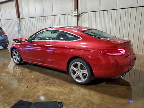 2017 Mercedes-benz C-Class, VIN WDDWJ4KB7HF326079. Фото 2 з 6 з аукціону Copart. Каталог авто зі США OpenDataCar.