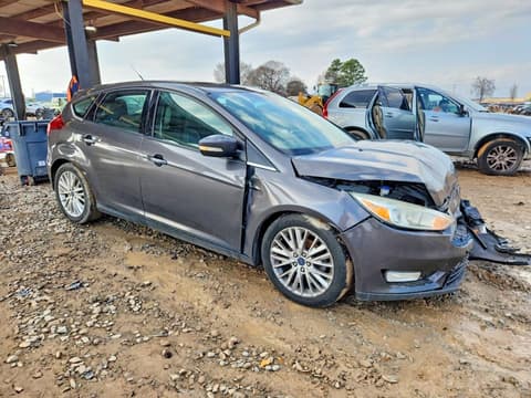 2015 Ford Focus, VIN 1FADP3N23FL321746. Фото 4 з 6 з аукціону Copart. Каталог авто зі США OpenDataCar.