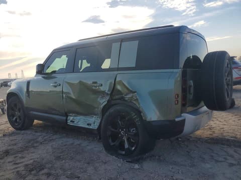 2025 Land rover Defender, VIN SALEJ7EXXS2428577. Фото 2 з 6 з аукціону Copart. Каталог авто зі США OpenDataCar.