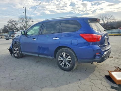 2017 Nissan Pathfinder, VIN 5N1DR2MM6HC647752. Фото 2 з 6 з аукціону Copart. Каталог авто зі США OpenDataCar.