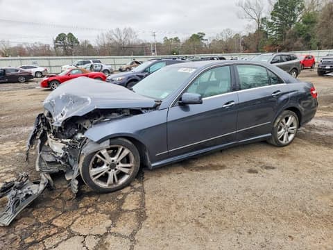 2013 Mercedes benz E, VIN WDDHF5KB7DA739613. Фото 1 из 6 с аукциона Copart. Каталог авто из США OpenDataCar.