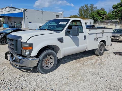 2008 Ford F-250 Super Duty, VIN 1FTNF20518ED58797. Фото 1 з 6 з аукціону Copart. Каталог авто зі США OpenDataCar.
