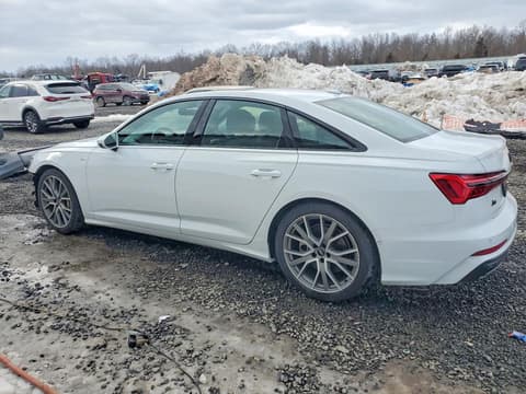 2022 Audi A6, VIN WAUL2BF2XNN019500. Фото 2 з 6 з аукціону Copart. Каталог авто зі США OpenDataCar.
