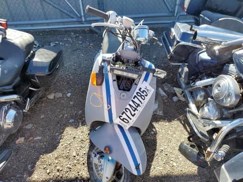 2008 Yamaha YJ125, VIN LPRSE13Y88A542223. Фото 2 з 6 з аукціону Copart. Каталог авто зі США OpenDataCar.