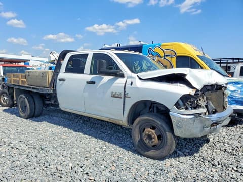 2018 Ram 3500, VIN 3C7WRSCL2JG355589. Фото 4 з 6 з аукціону Copart. Каталог авто зі США OpenDataCar.