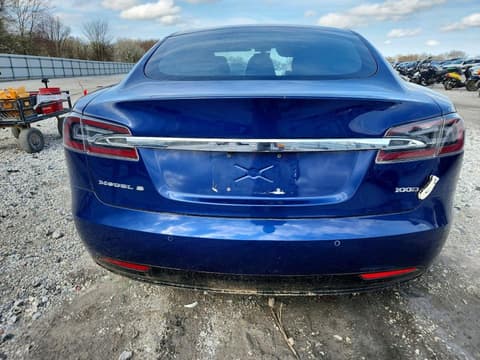 2018 Tesla Model S, VIN 5YJSA1E23JF250552. Фото 6 з 6 з аукціону Copart. Каталог авто зі США OpenDataCar.