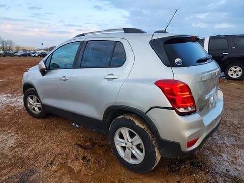 2022 Chevrolet Trax, VIN KL7CJPSM8NB502668. Фото 2 з 6 з аукціону Copart. Каталог авто зі США OpenDataCar.