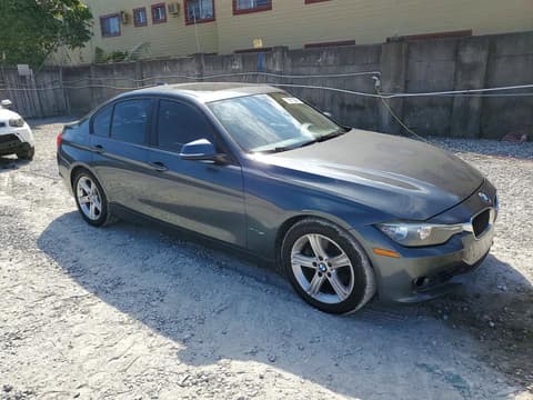 2014 Bmw 3 Series, VIN WBA3C1C56EK114305. Фото 4 з 6 з аукціону Copart. Каталог авто зі США OpenDataCar.