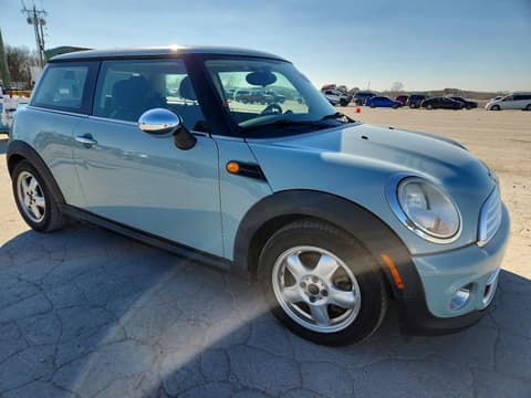 2011 Mini Cooper, VIN WMWSU3C5XBT095817. Фото 4 з 6 з аукціону Copart. Каталог авто зі США OpenDataCar.