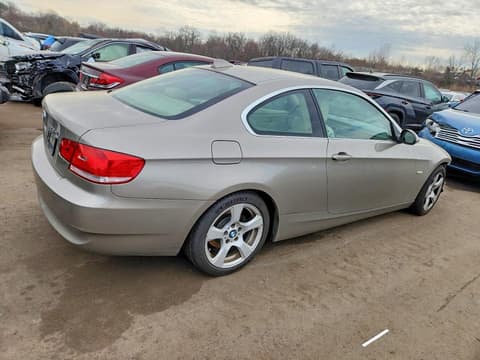 2007 Bmw 3 Series, VIN WBAWV53567P077597. Фото 3 з 6 з аукціону Copart. Каталог авто зі США OpenDataCar.