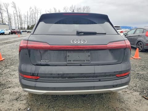 2019 Audi e-tron, VIN WA1LAAGE2KB024819. Фото 6 з 6 з аукціону Copart. Каталог авто зі США OpenDataCar.