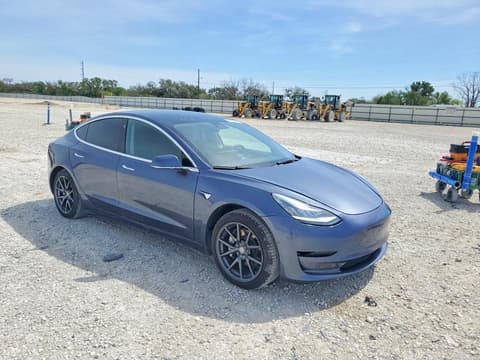2020 Tesla Model 3, VIN 5YJ3E1EA7LF704997. Фото 4 з 6 з аукціону Copart. Каталог авто зі США OpenDataCar.