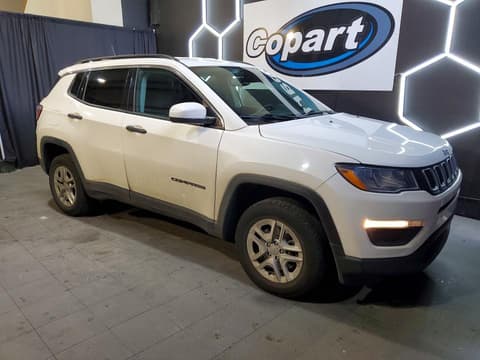2020 Jeep Compass, VIN 3C4NJDAB2LT256495. Фото 4 з 6 з аукціону Copart. Каталог авто зі США OpenDataCar.