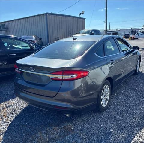 2017 Ford Fusion, VIN 3FA6P0G71HR159331. Фото 4 з 6 з аукціону Copart. Каталог авто зі США OpenDataCar.