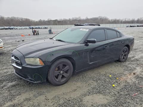 2013 Dodge Charger, VIN 2C3CDXHG8DH694647. Фото 1 з 6 з аукціону Copart. Каталог авто зі США OpenDataCar.