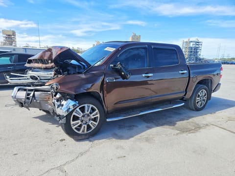 2016 Toyota Tundra, VIN 5TFAW5F18GX518990. Zdjęcie 1 z 6 z aukcji Copart. Katalog aut z USA OpenDataCar.