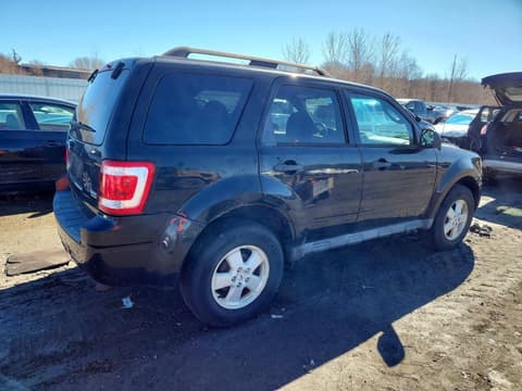 2011 Ford Escape, VIN 1FMCU0DG2BKB53538. Фото 3 з 6 з аукціону Copart. Каталог авто зі США OpenDataCar.