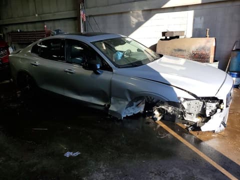 2024 Volvo S60, VIN 7JRL12TK0RG320122. Zdjęcie 4 z 6 z aukcji Copart. Katalog aut z USA OpenDataCar.