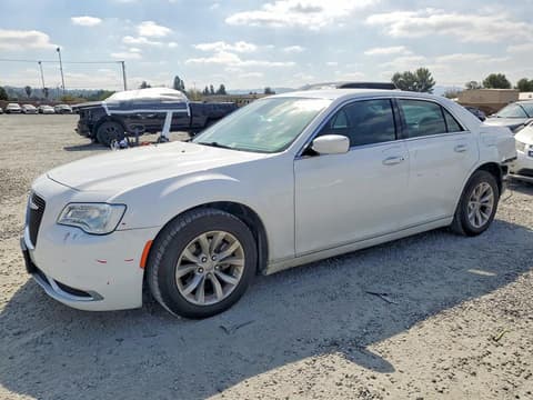 2022 Chrysler 300, VIN 2C3CCAAG4NH139643. Фото 1 з 6 з аукціону Copart. Каталог авто зі США OpenDataCar.