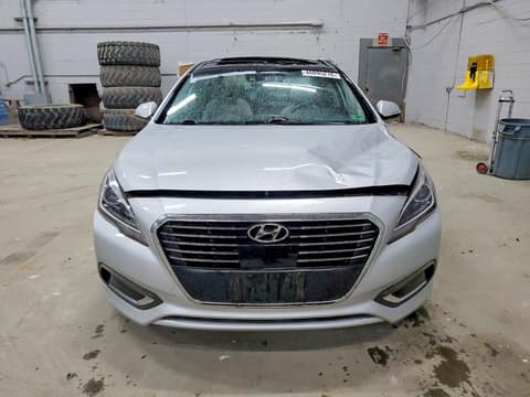 2016 Hyundai Sonata Hybrid, VIN KMHE34L15GA033939. Фото 5 из 6 с аукциона Copart. Каталог авто из США OpenDataCar.