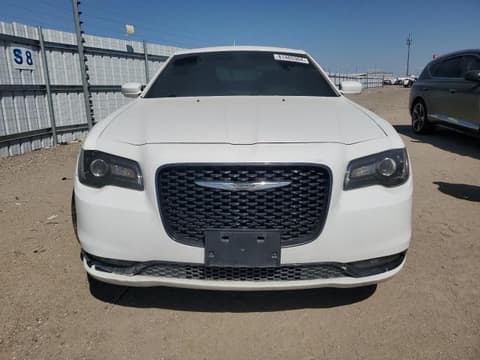 2015 Chrysler 300, VIN 2C3CCAGG8FH927172. Фото 5 з 6 з аукціону Copart. Каталог авто зі США OpenDataCar.