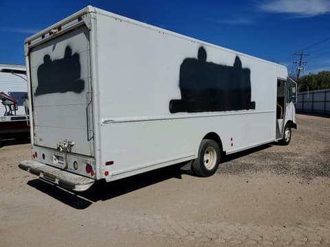 2012 Ford F59, VIN 1F66F5KY8C0A02577. Zdjęcie 3 z 6 z aukcji Copart. Katalog aut z USA OpenDataCar.