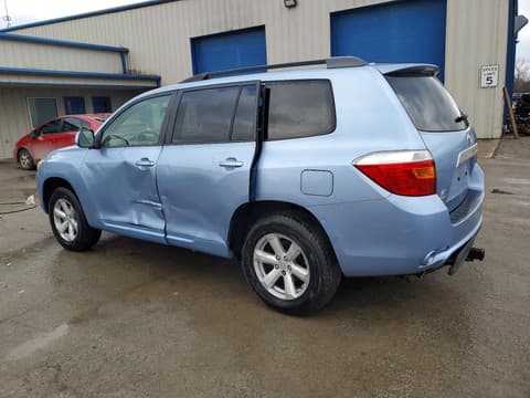 2010 Toyota Highlander, VIN JTEBK3EH9A2167302. Фото 2 з 6 з аукціону Copart. Каталог авто зі США OpenDataCar.