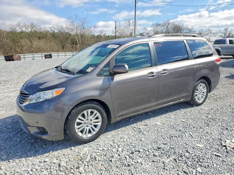 2013 Toyota Sienna, VIN 5TDYK3DC8DS331429. Фото 1 з 6 з аукціону Copart. Каталог авто зі США OpenDataCar.