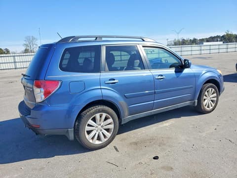 2013 Subaru Forester, VIN JF2SHADC0DH422497. Фото 3 з 6 з аукціону Copart. Каталог авто зі США OpenDataCar.