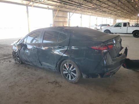 2021 Nissan Versa, VIN 3N1CN8EV7ML868221. Фото 2 з 6 з аукціону Copart. Каталог авто зі США OpenDataCar.