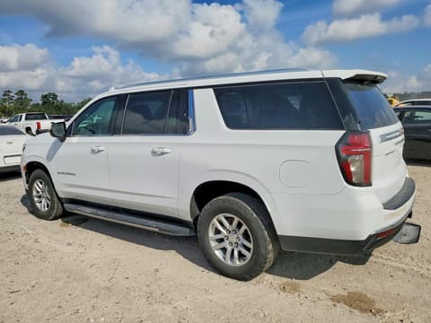 2021 Chevrolet Suburban, VIN 1GNSKBKD9MR259044. Фото 2 з 6 з аукціону Copart. Каталог авто зі США OpenDataCar.