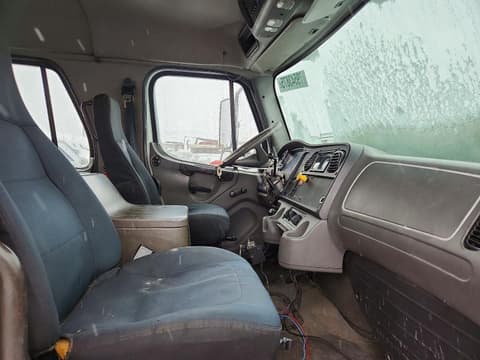 2005 Freightliner M2, VIN 1FVACXCS95HN91332. Фото 5 з 6 з аукціону Copart. Каталог авто зі США OpenDataCar.