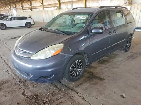 2010 Toyota Sienna, VIN 5TDKK4CCXAS293940. Фото 1 з 6 з аукціону Copart. Каталог авто зі США OpenDataCar.