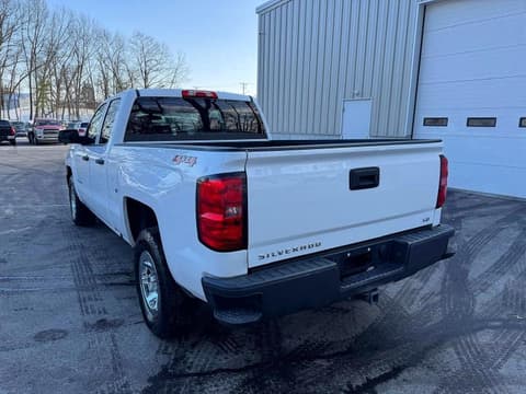 2019 Chevrolet Silverado, VIN 2GCVKNEC6K1223067. Фото 2 з 6 з аукціону Copart. Каталог авто зі США OpenDataCar.