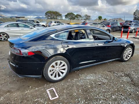 2016 Tesla Model S, VIN 5YJSA1E14GF132770. Фото 3 з 6 з аукціону Copart. Каталог авто зі США OpenDataCar.