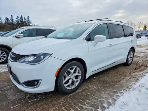 2018 Chrysler Pacifica, VIN 2C4RC1EG2JR286855. Фото 1 з 6 з аукціону Copart. Каталог авто зі США OpenDataCar.