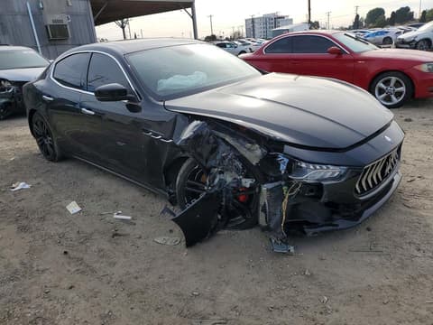 2021 Maserati Ghibli, VIN ZAM57YSA6M1362867. Фото 4 з 6 з аукціону Copart. Каталог авто зі США OpenDataCar.